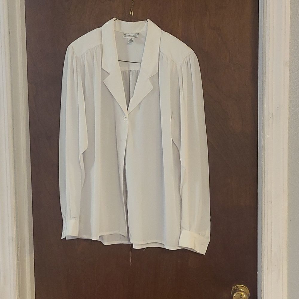 Size 10 Evan Picone White Long Sleeve Blouse